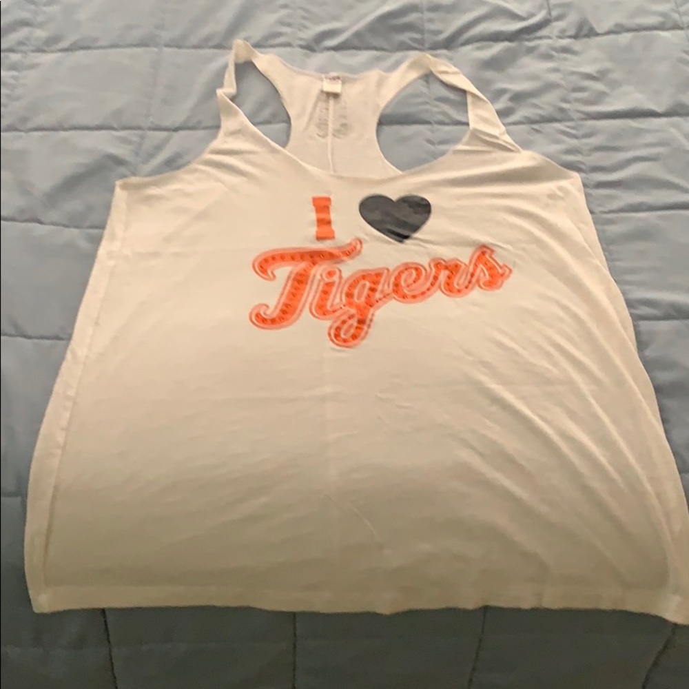NWOT PINK V.S. TANK